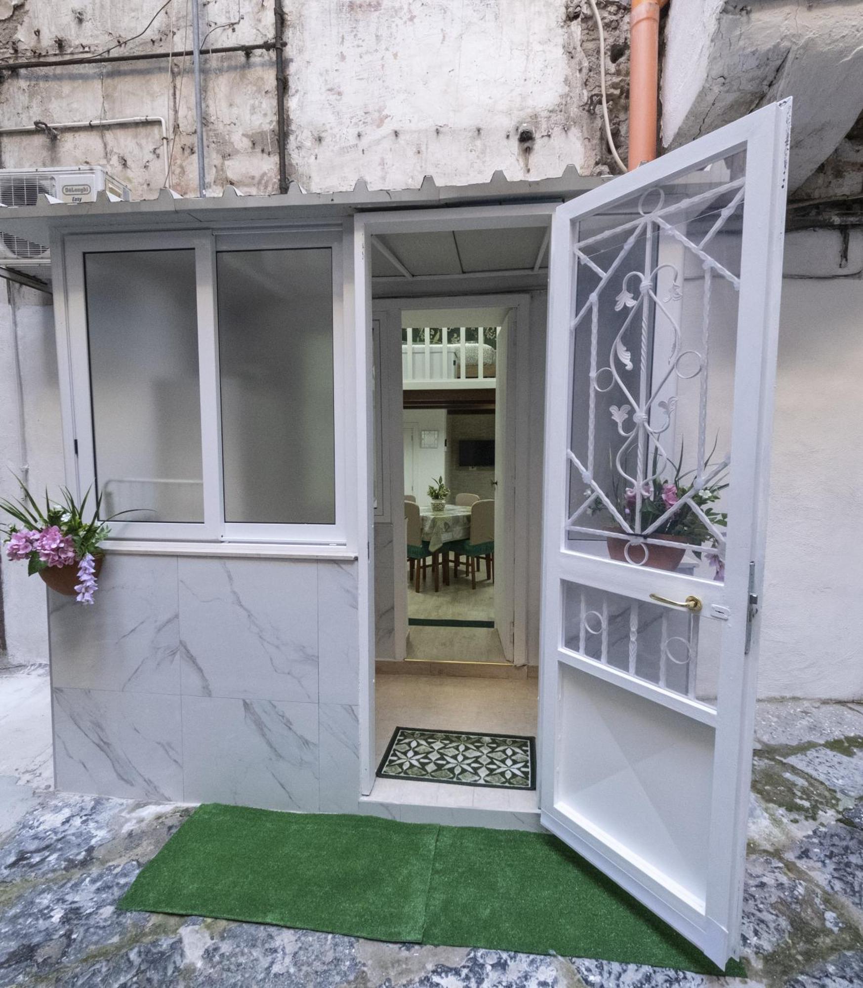 Green Center Valery Sweet House Naples Exterior photo